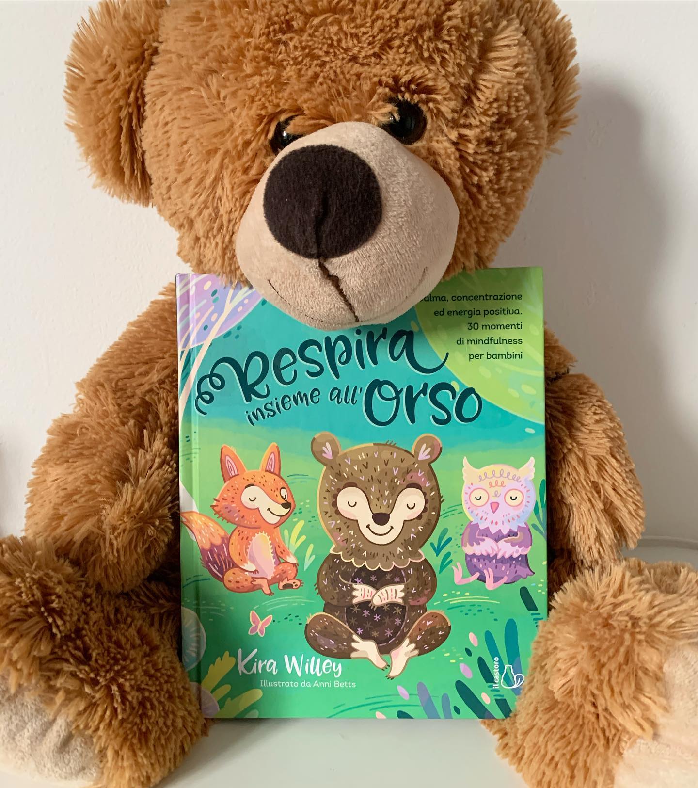 cresciamoleggendo con “RESPIRA INSIEME ALL'ORSO” di K. Willey e